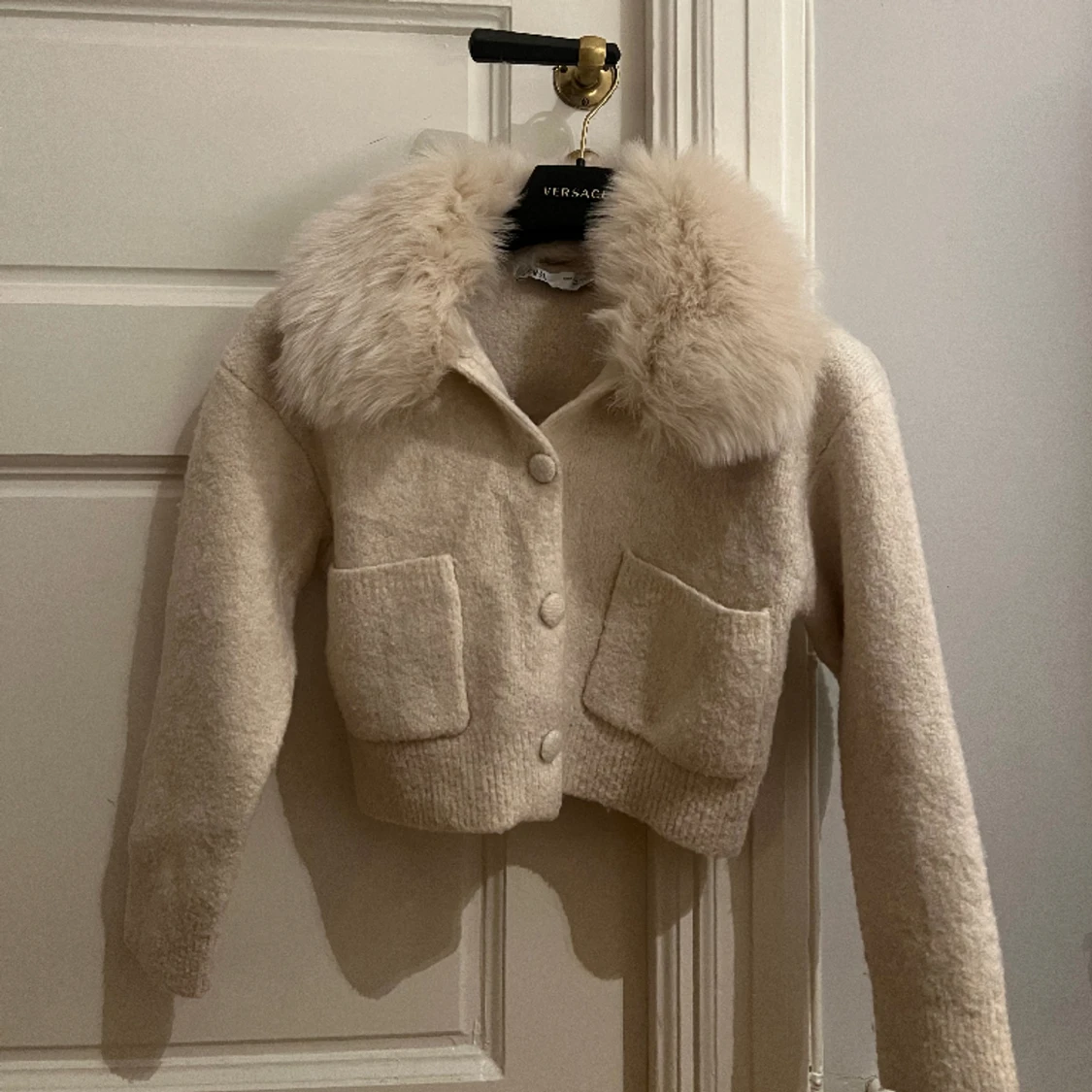 Söt kofta med päls  - 90