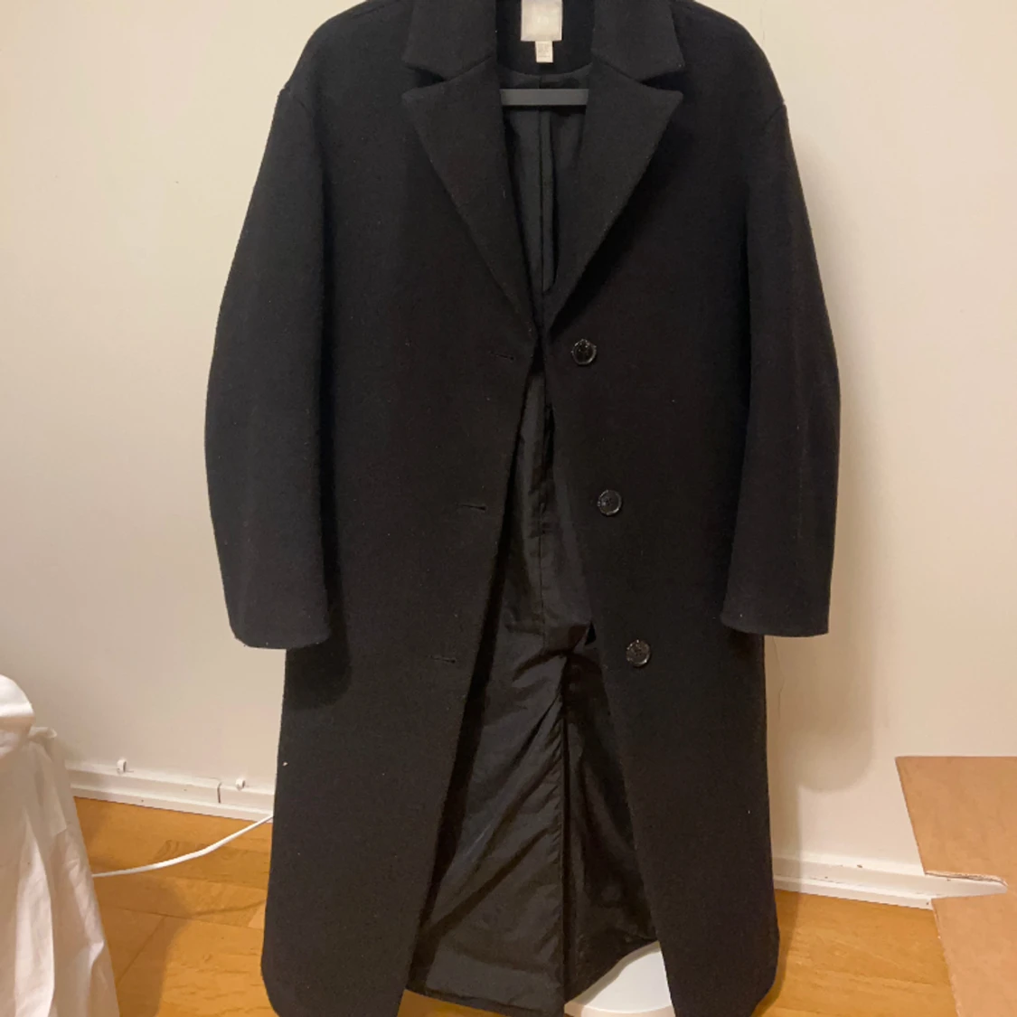 Svart oversize kappa - 91