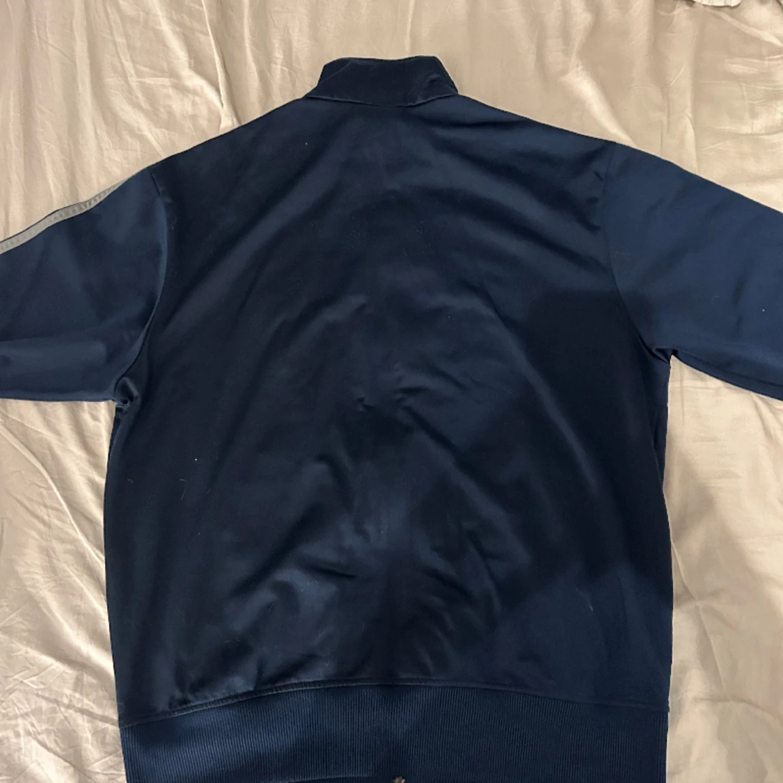 Mörkblå Adidas Tröja  - 90