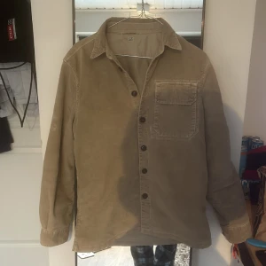 C.P company jacka  - Säljer min cp company jacka då den inte används längre. Pris kan diskuteras.