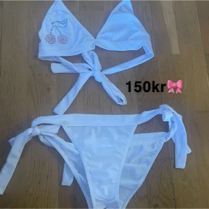 Bikini - Denna urgulliga bikinin 🎀 Aldrig använd 💘