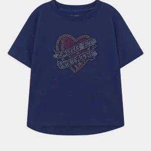 Super fin t-shirt💕 - Säljer min jätte fina och coola zadig voltaire t-shirt då jag inte använder den längre. Använd drygt 10 ggr och köpt här på plick. Inga defekter över huvudtaget och precis som nyskick!🩷