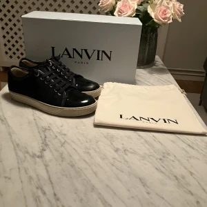 Lanvins - Säljer dessa feta lanvins! använda några gånger skick 9,5/10 mycket populära och efter frågade. kan diskutera pris hör av er vid frågor😊