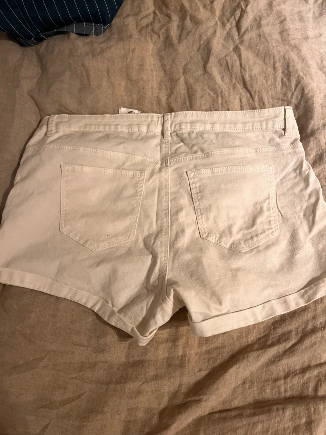 Vita jeansshorts - 90