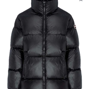 Colmar jacka  - Använd en gång. Storlek M. Colmar Down Jacket  W Black.