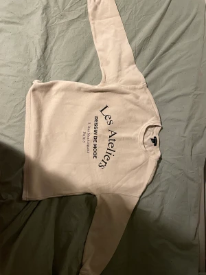 Sweatshirts  - Fina tröjor som säljes enskilda