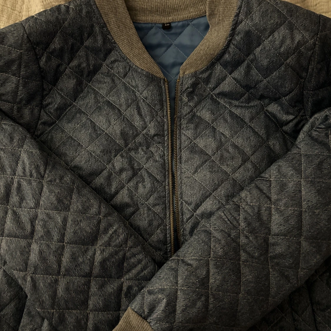 Quiltad Bomber jacka/ kofta - 90