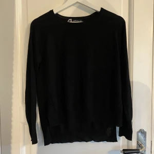 Zara topp  - Helt ny, aldrig använd! 