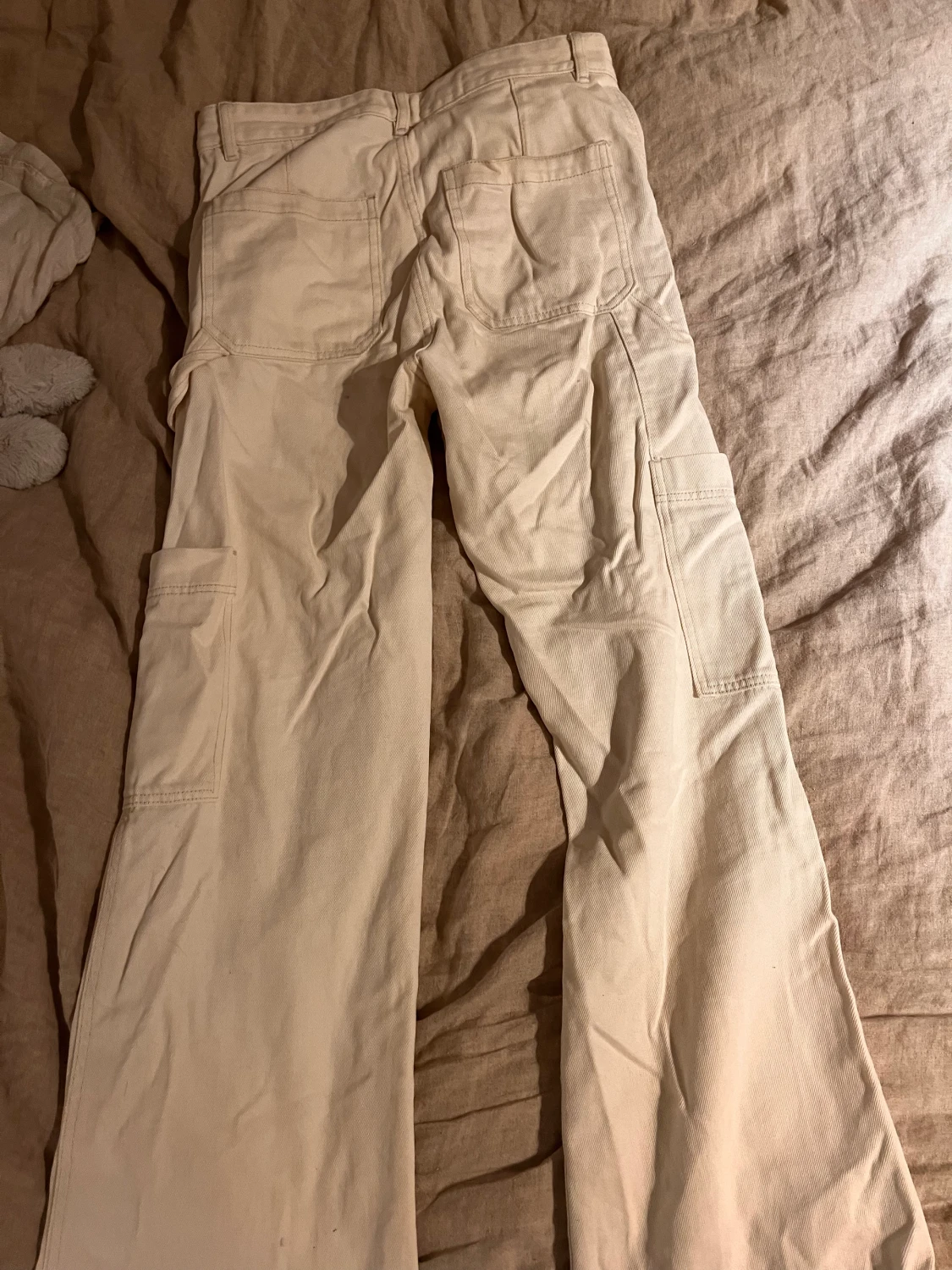 Vita cargobyxor - 90