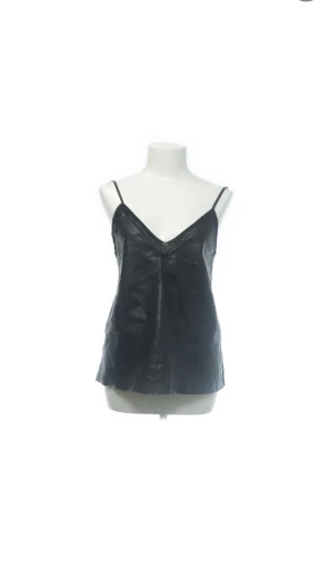 Läder linne - Ett superfint läder linne som är perfekt på fest. 