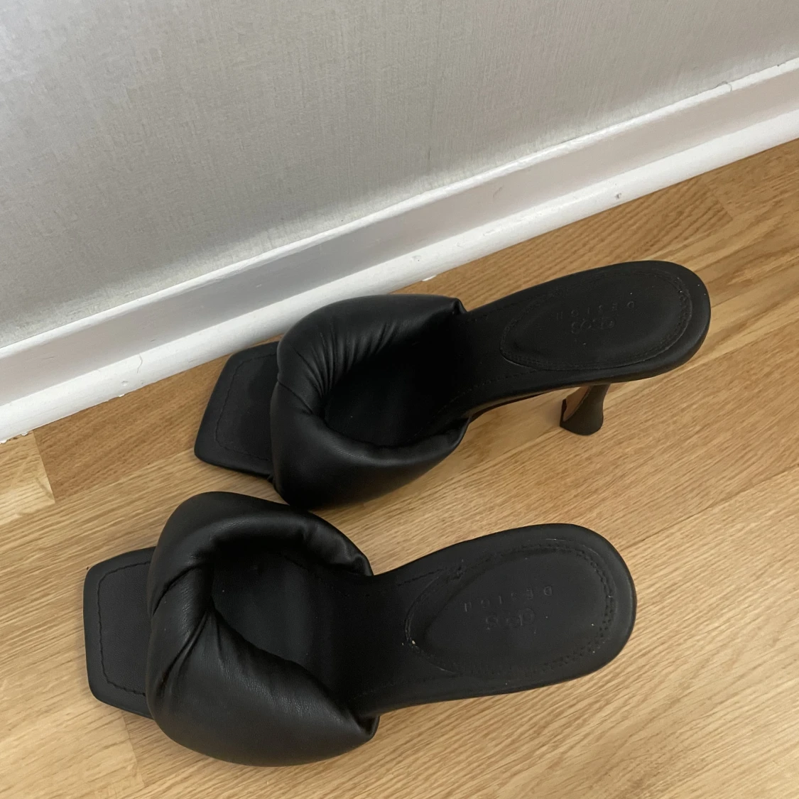 Klackskor från ASOS. - 90