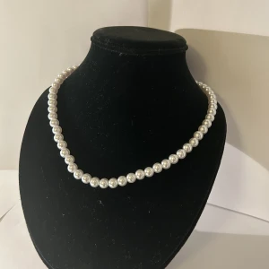 Pärlhalsband - Pärlhalsband Oanvänd 46cm