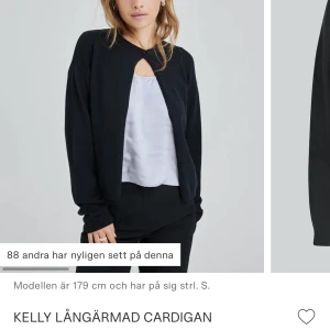 SÖKER DENNA - Söker denna i M eller L 💕💕💕