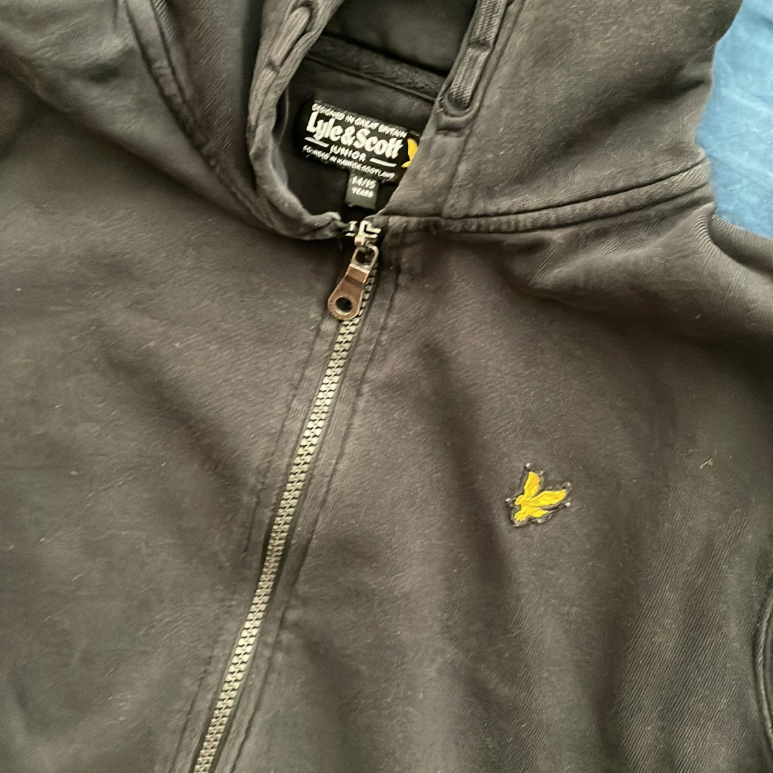 Lyle & Scott svart zip tröja 15/16år - 91