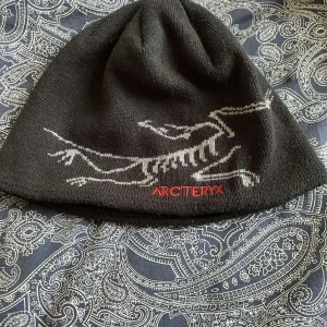 Arcteryx mössa - använd fåtal gånger, ny skick🤍