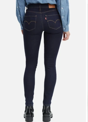 Levis jeans - Levis jeans ordinarie pris 1300