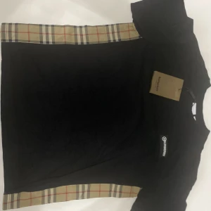 BURBERRY TRÖJA - Storlek S OVERSIZED!! 