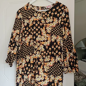 Klänning indiska  - Knappt använd 