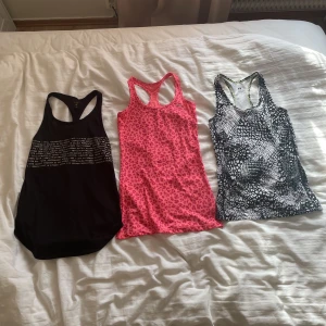 Träningslinnen - Knappt använda träningslinnen, alla i storlek XS. En för 40kr eller alla för 90kr