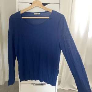 Intimissimi liknande topp - Topp som liknar den från intimissimi! Så skönt material och i bra kvalite/skick