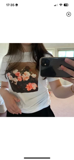 T-shirt med tryck - Används inte längre, superfint skick! ☺️