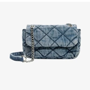 Jeansväska  - Säljer denna jätte snygga väska 💗