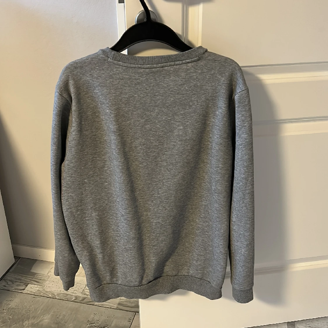 Grå Puma Sweatshirt - 90