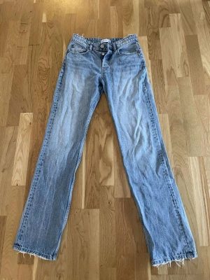 Zara jeans  - Jätte fina jeans från Zara  Storlek 34 Bra skick