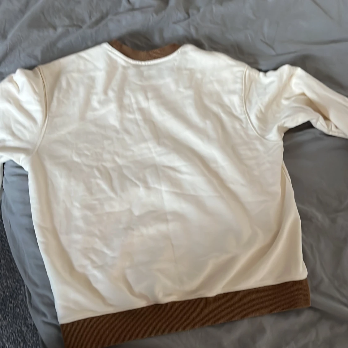 Adidas Sweatshirt  - 91