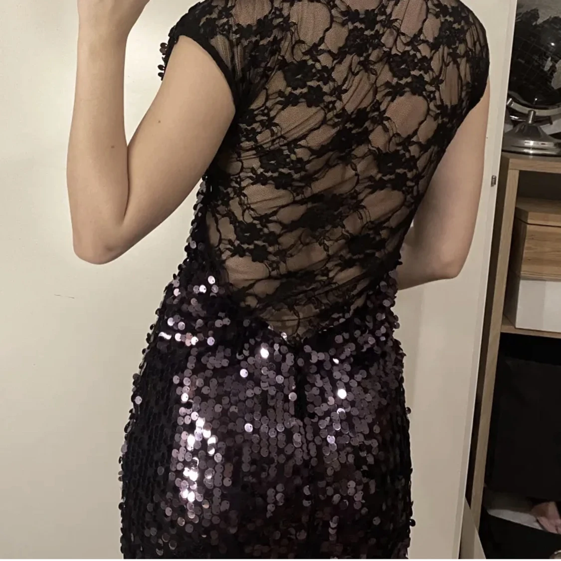 Öppen rygg backless paljettklänning  - 90