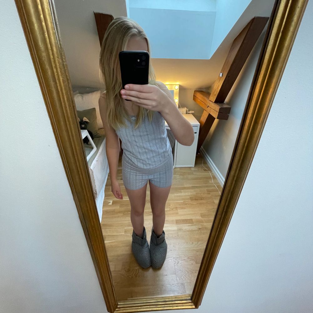 Grå Pyjamas🩶 H&M Plick Second Hand