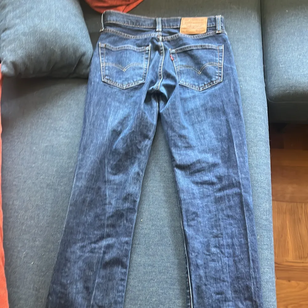Ett par år gamla jeans, de är straight fit.. Farkut & Housut.