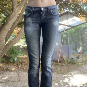 Nudie Jeans - Snygga lowaist jeans. Säljer för att dom är för små 💔