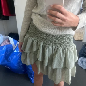 Volangkjol från neo noir - Super fin volangkjol från neo noir🥰🥰🥰 nästan oanvänd! 