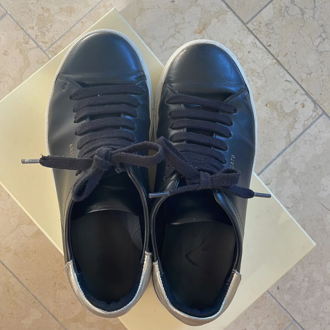 Axel arigato Clean 90  - 90