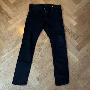 HM Edition Jeans - Jean från HM Edition i gott skick