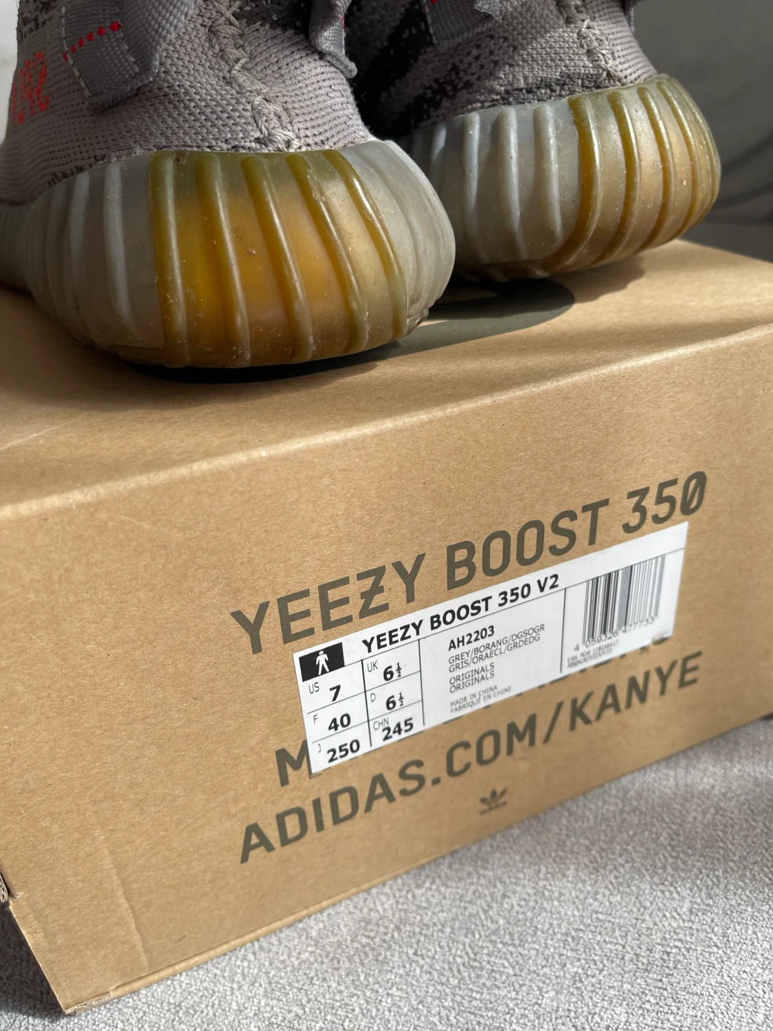Yeezy Boost 350 V2 - 91