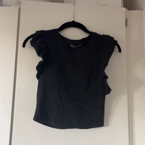 Zara topp - Svart topp från zara, liten i storleken