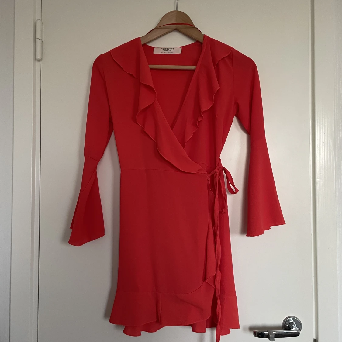 Somrig omlottklänning röd, XS - 90