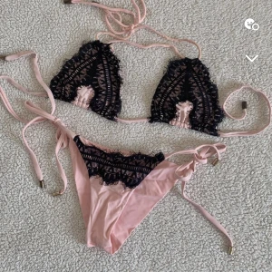 Bikini - Säljer denna fina bikini använd en gång, men tvättas såklart innan den säljs🥰