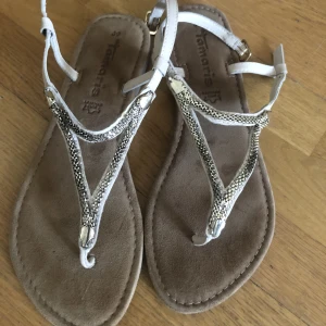 Tamaris sandaler - Tamaris sandaler, knappt använda🫶🏼