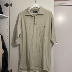 Ralph lauren pike - Använd men inga skador