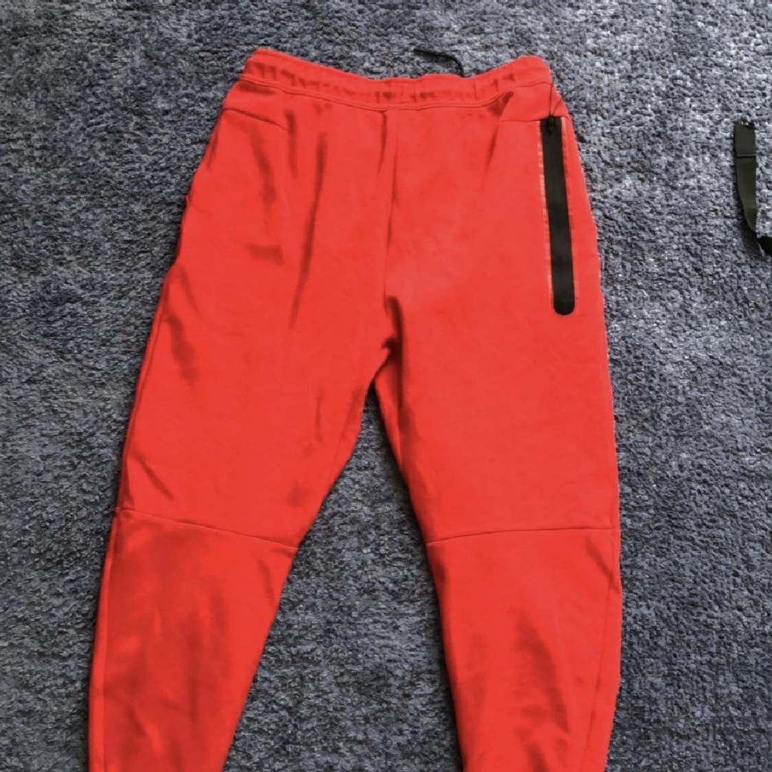 Nike tech byxor - 90