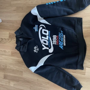 Sweatshirt  - Bekväm sweatshirt med tryck på