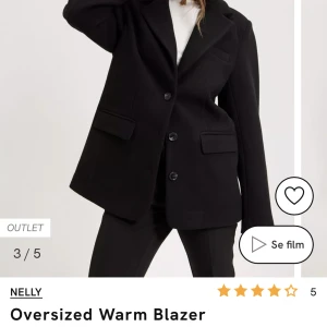 Nelly overzised Warm blazer - Säljer denna som nästan är helt oanvänd. Strl 38