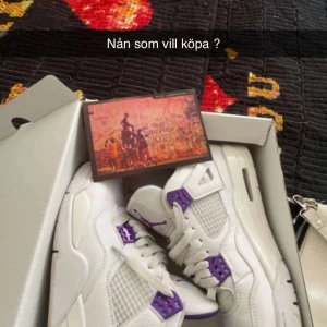 Air Jordan 4  Retro Sneakers - dom va stora på mig då det blev störigt för mig att ha på mig den st 42