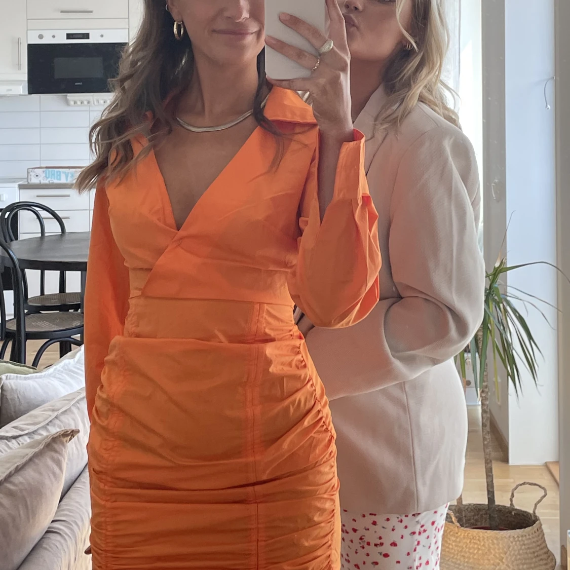 Orange klänning - 90