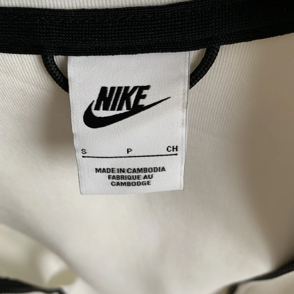 Vit Nike tech fleece - 91