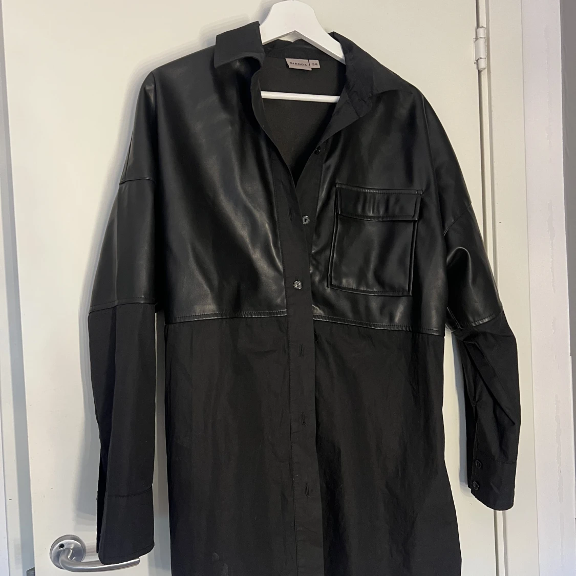 Nelly x Bianca skjorta