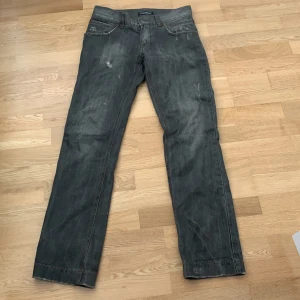 D&G Jeans - size 31-32, skriv för bud !! kan även mötas upp runtom malmö